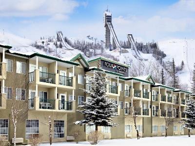 Four Points By Sheraton Hotel & Suites Calgary West מראה חיצוני תמונה