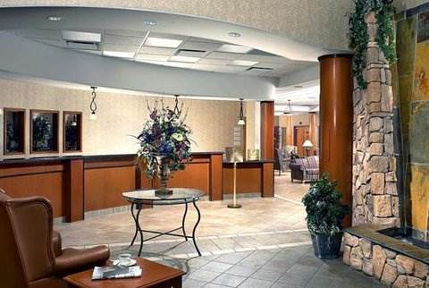 Four Points By Sheraton Hotel & Suites Calgary West מראה פנימי תמונה